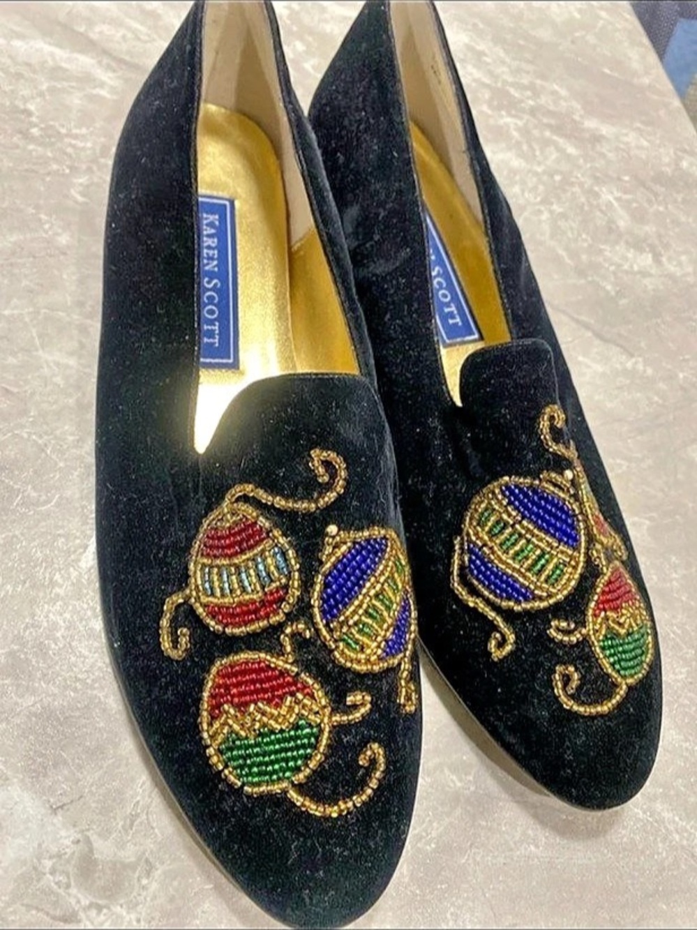 Karen Scott Present Black Velvet Beaded Christmas Ornament Loafers